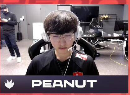 曼联拉什福德末段进球绝杀热刺